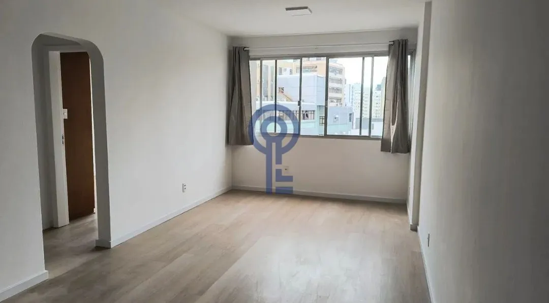 2-bedroom apartment with a washing machine in Florianópolis — photo 9