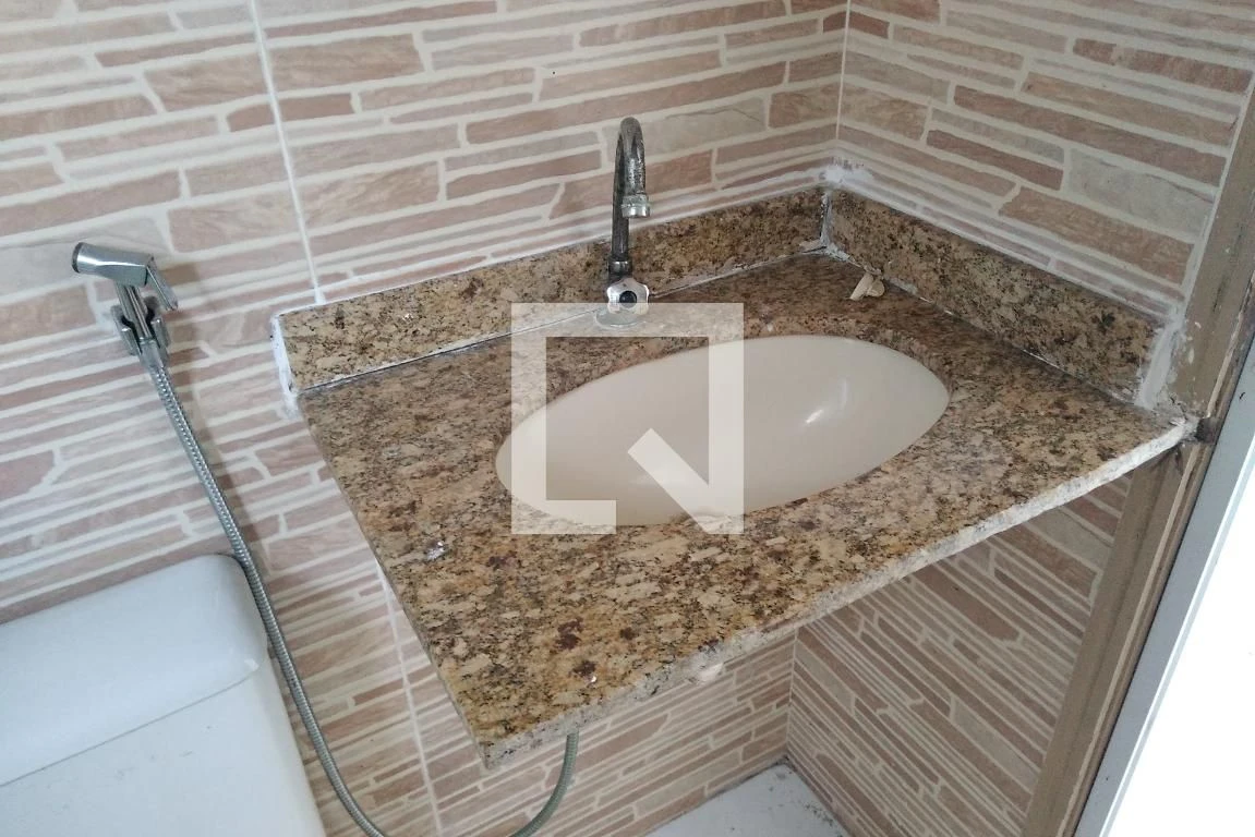 2-bedroom apartment in a building with a pool — photo 23
