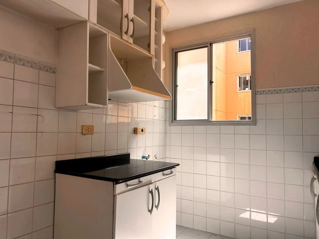 3-bedroom apartment with wood or laminate floors in Curitiba — photo 13