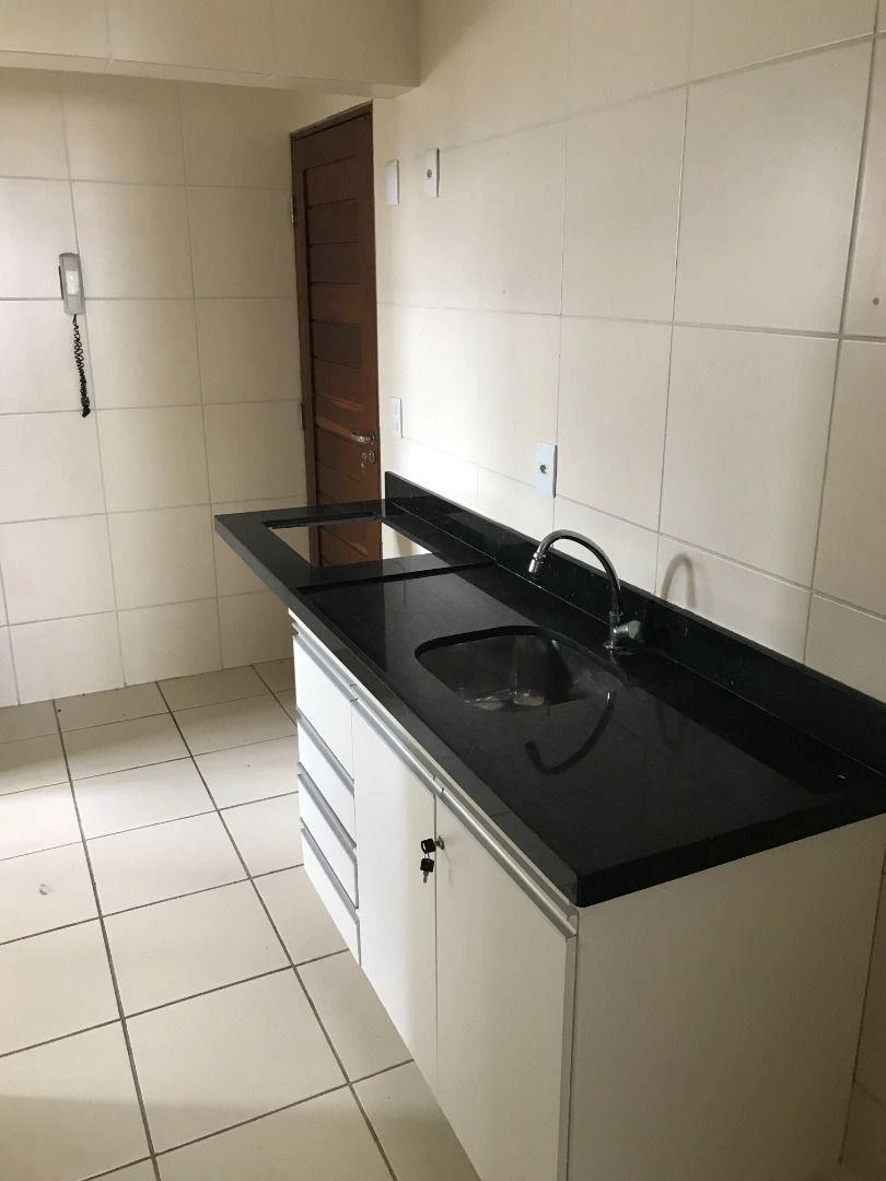 Apartamento de 3 dormitórios com cozinha planejada e vaga
