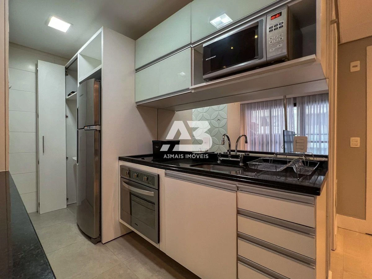 Furnished studio 33 m² with 1 bedroom and balcony — photo 2