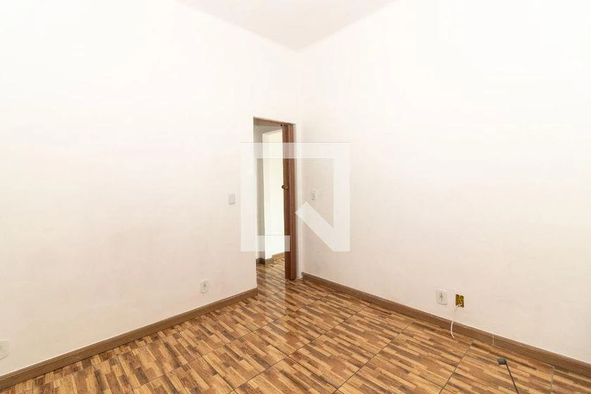 2-bedroom 47 m² apartment with a glass shower box — photo 19