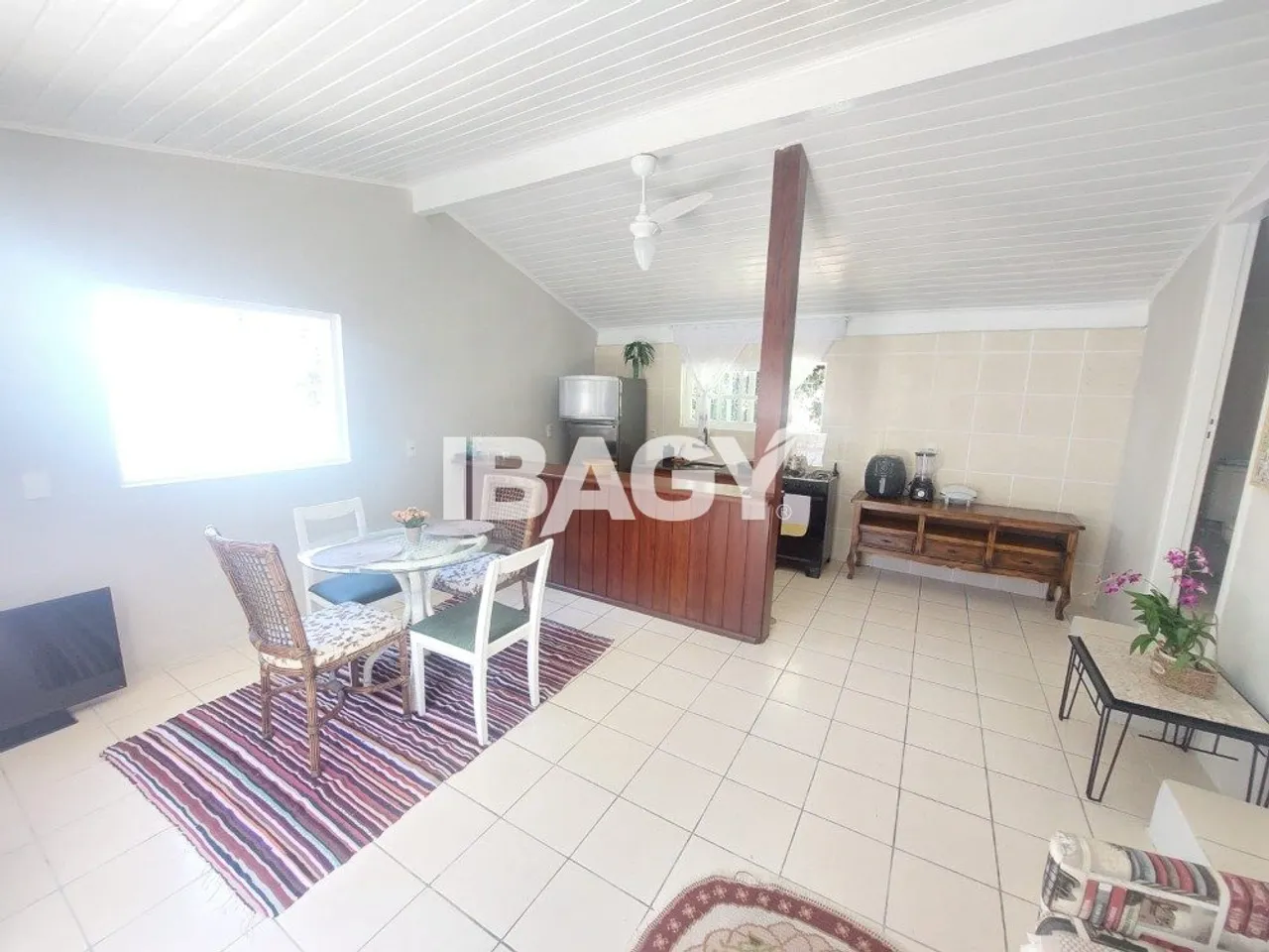 Furnished house, 48 m², with a washing machine