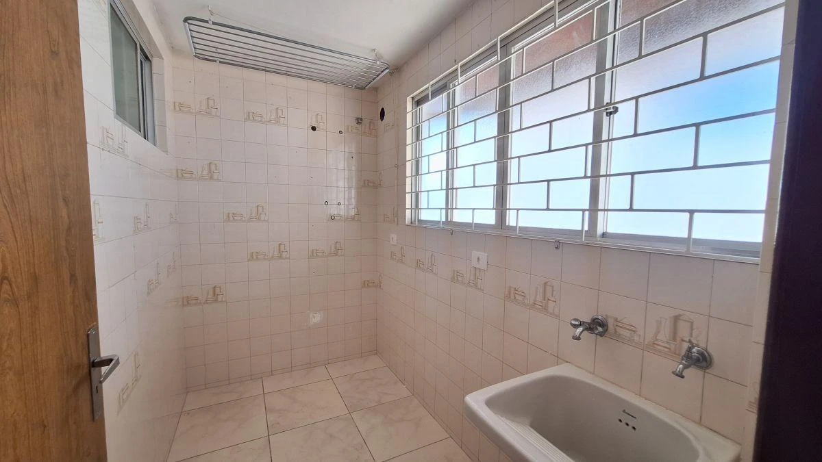 Washing machine in a 3-bedroom apartment, 94 m² — photo 4
