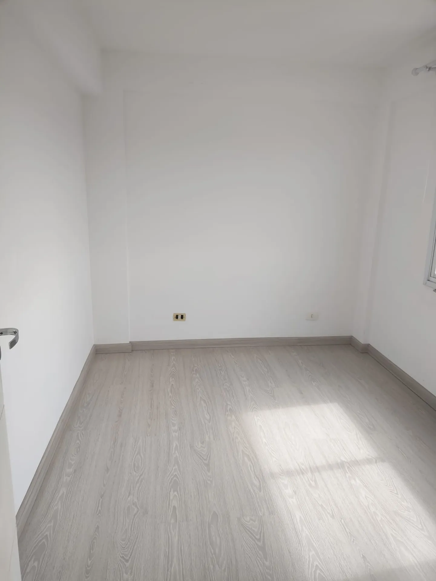2-bedroom apartment, 1 with its own bathroom, 77 m² — photo 11