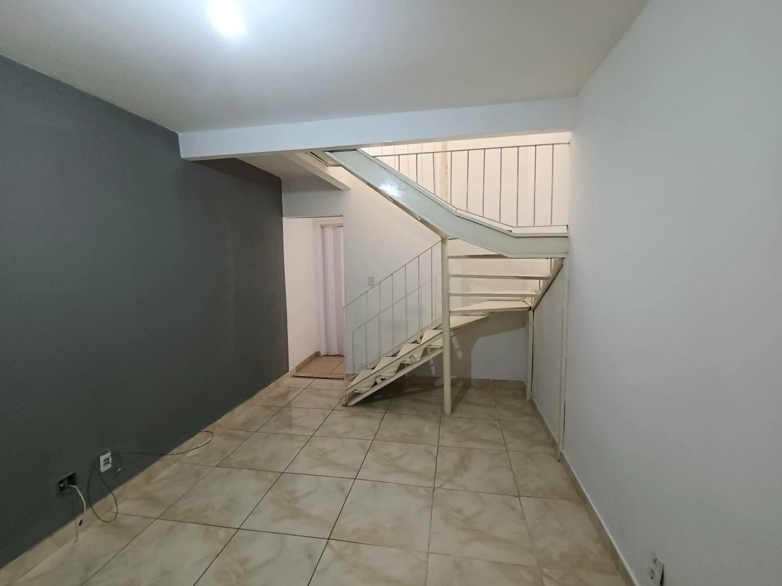 House, 50 m², with a grill on the balcony — photo 28