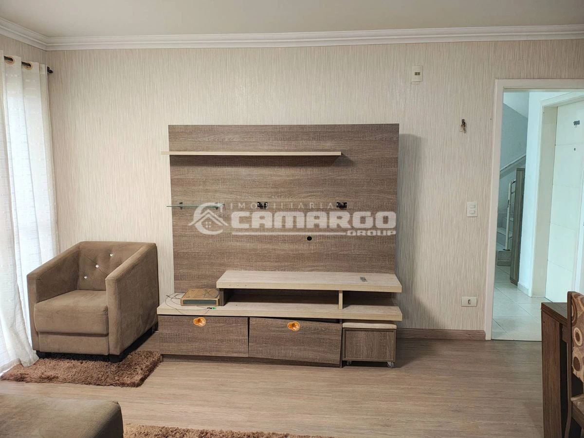 Wood or laminate floors in a 3-bedroom apartment, 56 m² — photo 17