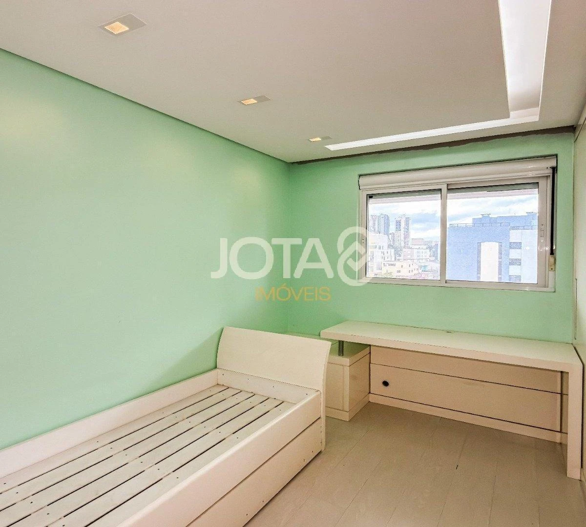 Apartment, 213 m², with a bathtub — photo 10