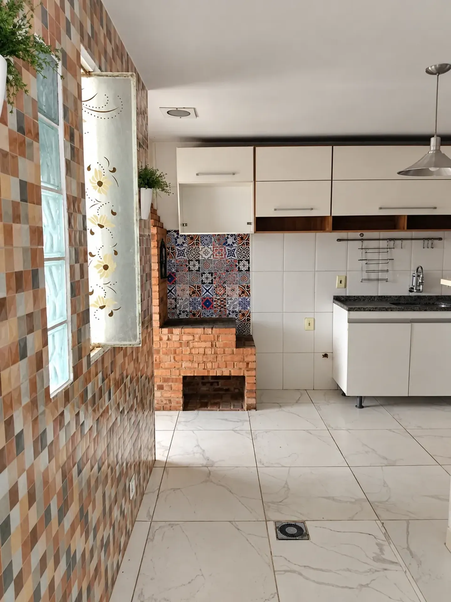 Вид на гори та 2 спальні: квартира 60 м² — photo 8