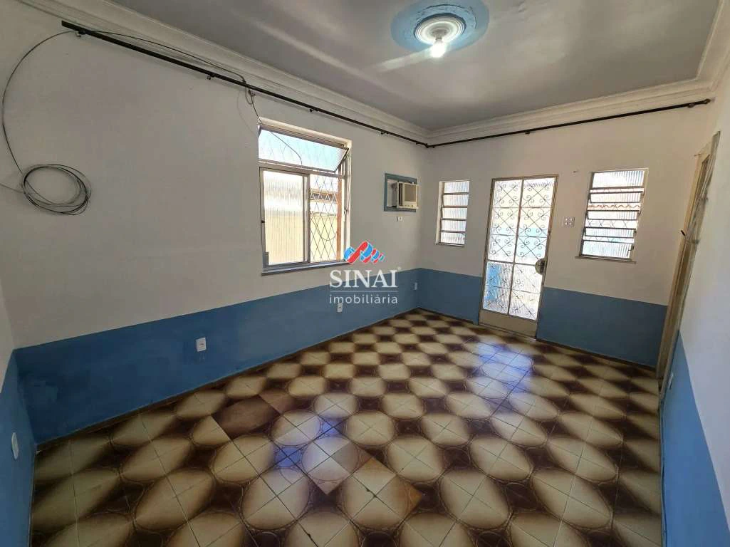 Casa com 4 quartos, 4 banheiros e 8 vagas — photo 7