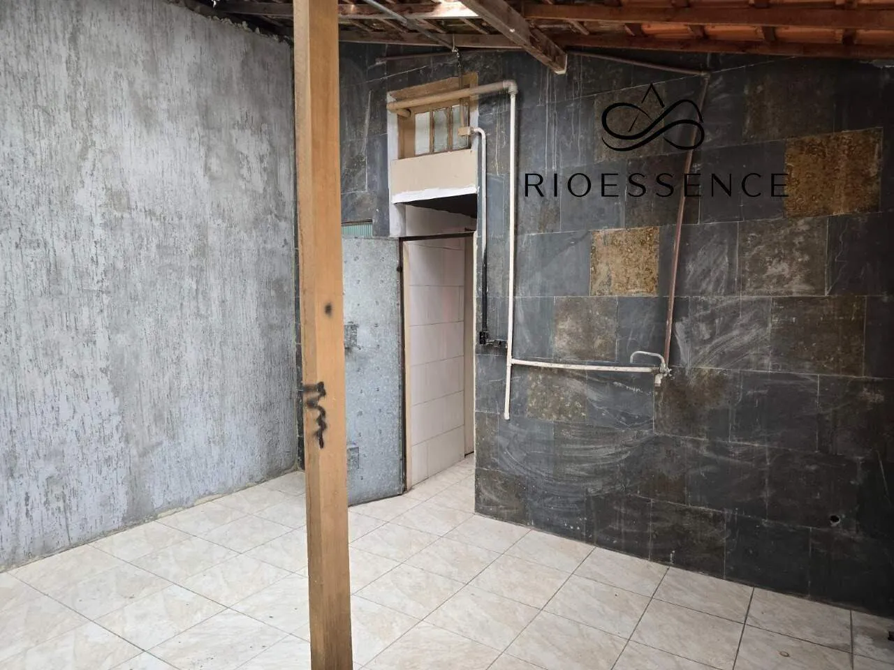 House, 280 m², with a private BBQ — photo 20