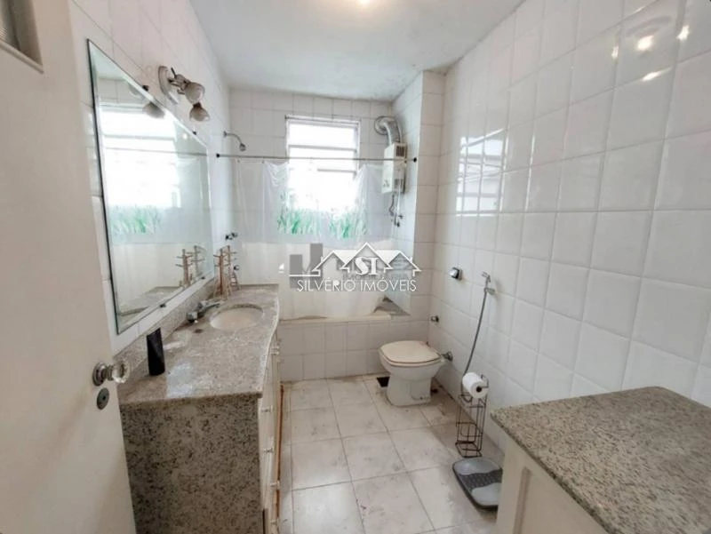 Furnished 4-bedroom apartment with 4 bathrooms — photo 36