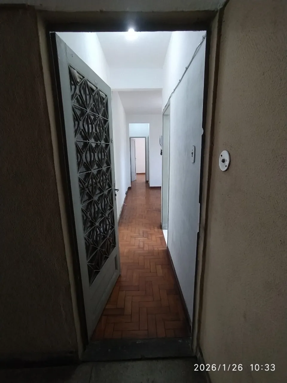 Квартира з 1 спальнею, зоною прання та балконом — photo 14