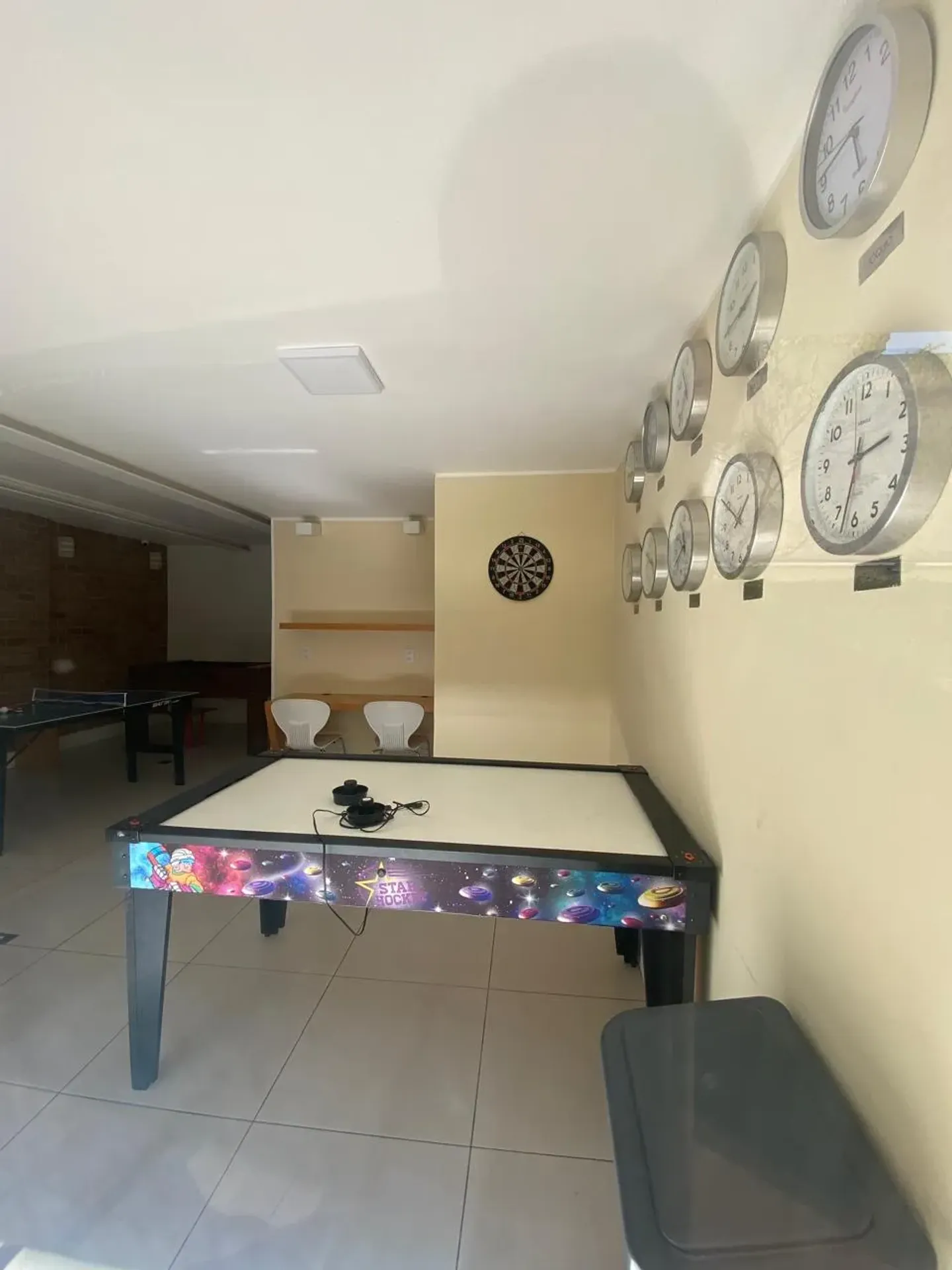 Apartment with 2 bedrooms and private garden — photo 28