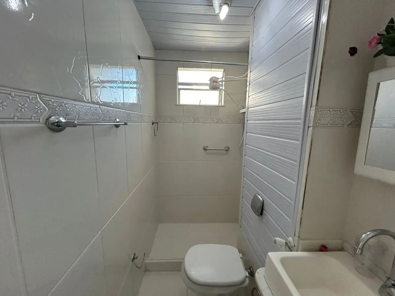 Apartamento mobiliado com 3 quartos e 2 banheiros — photo 4