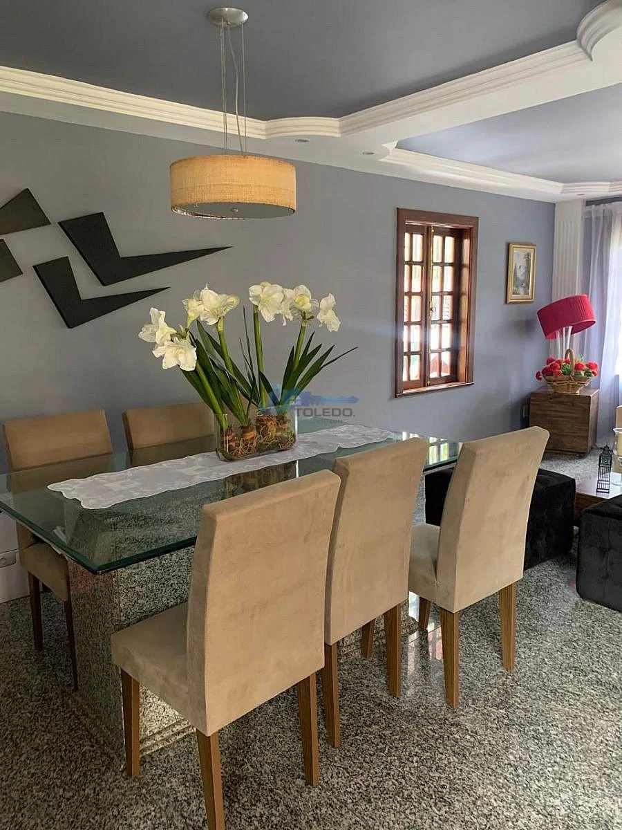 Duplex house with 3 suites and 3 parking spaces, 200 m² — photo 10
