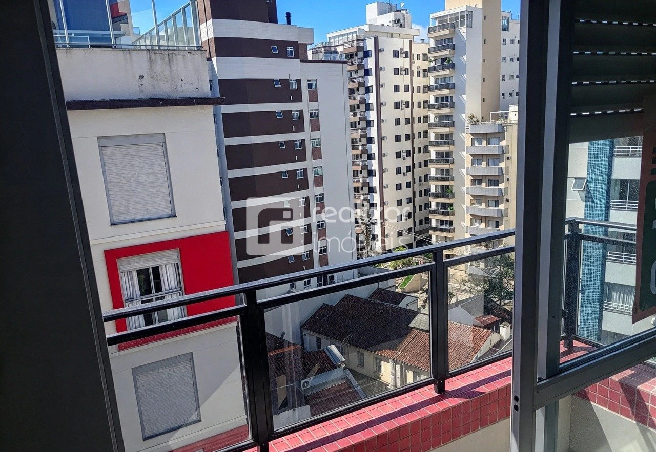 3-bedroom apartment with a private pool in Florianópolis