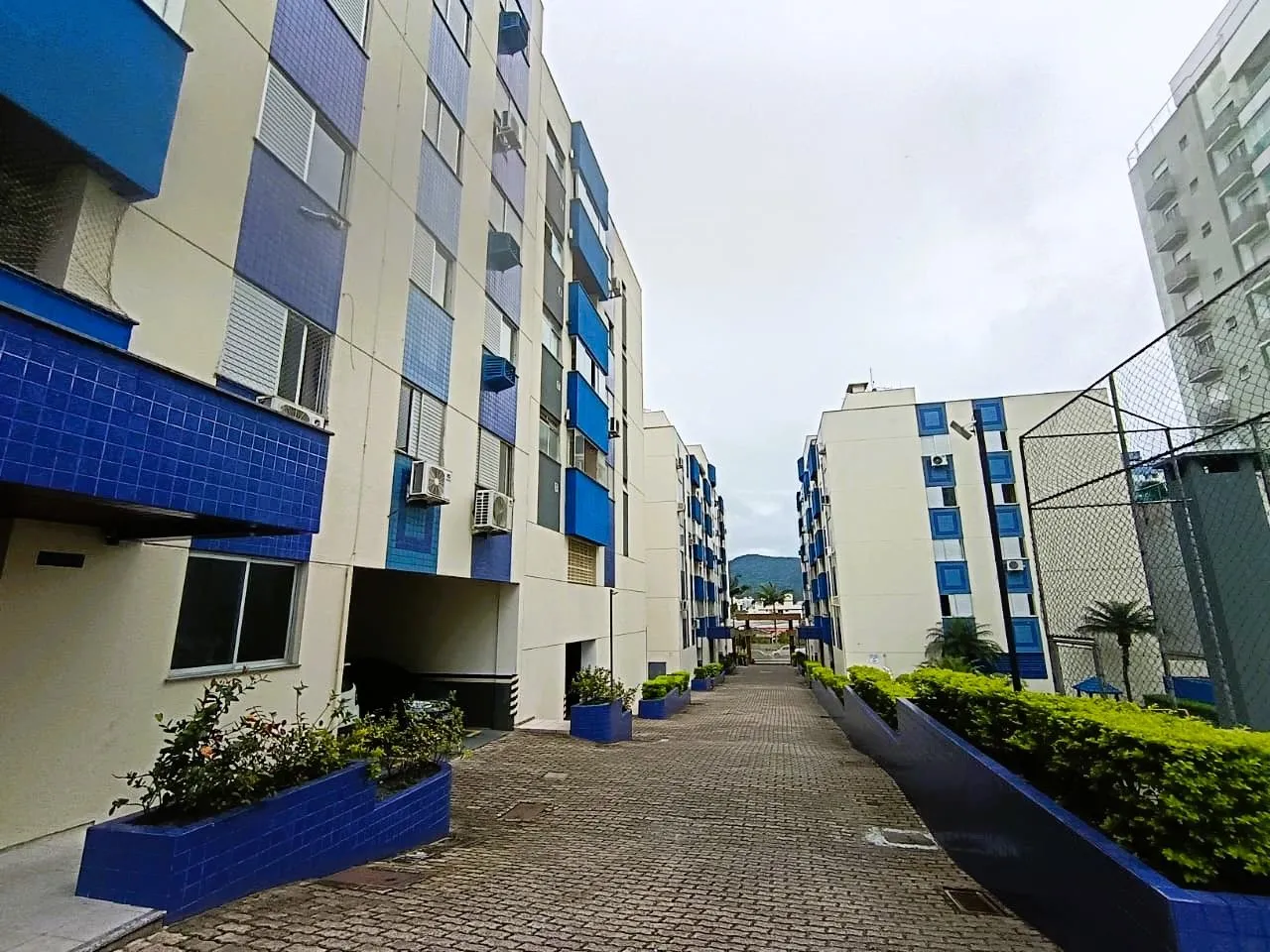 3-bedroom apartment, 1 with its own bathroom, 89 m² — photo 28