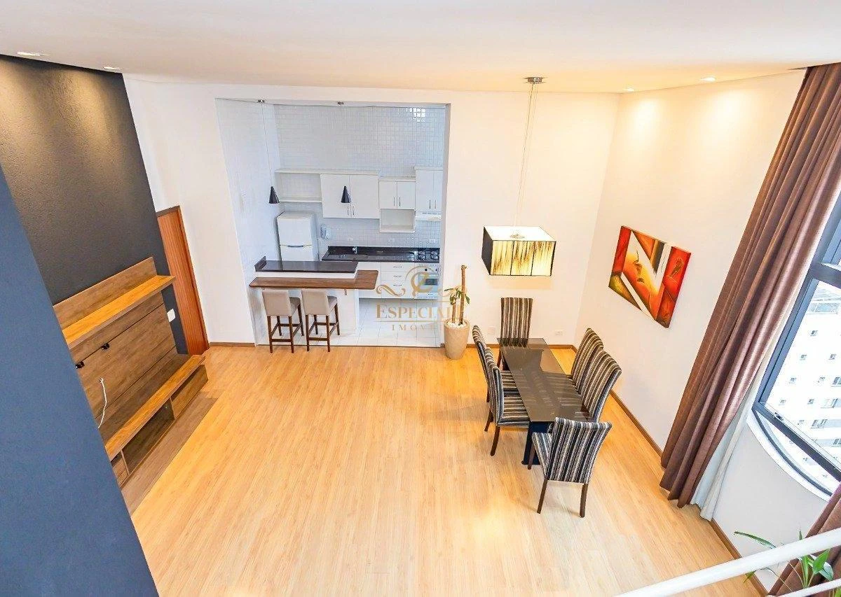 One-bedroom apartment in a building with a gym — photo 10