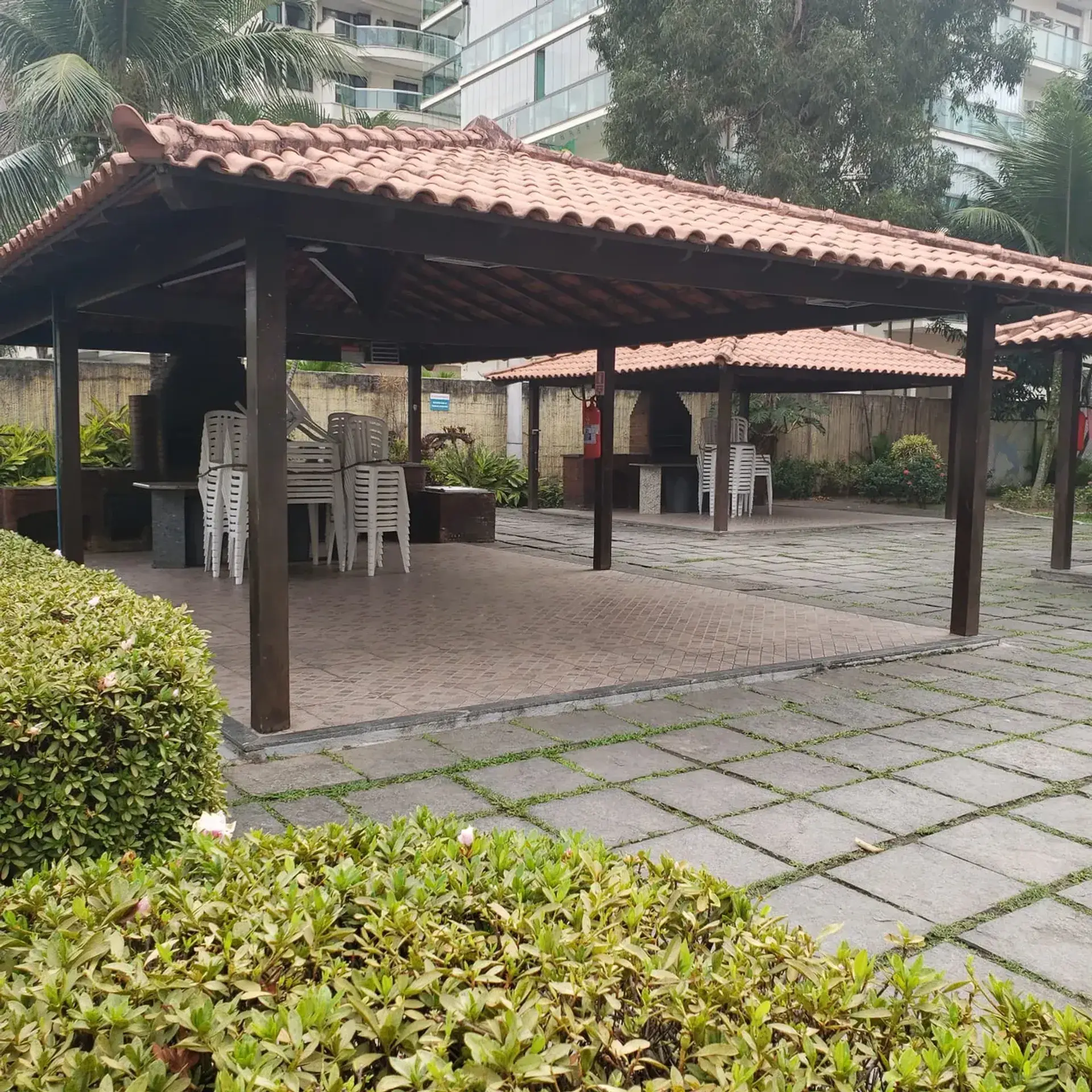 Apartamento para aluguel com 2 quartos e 1 banheiro — photo 25