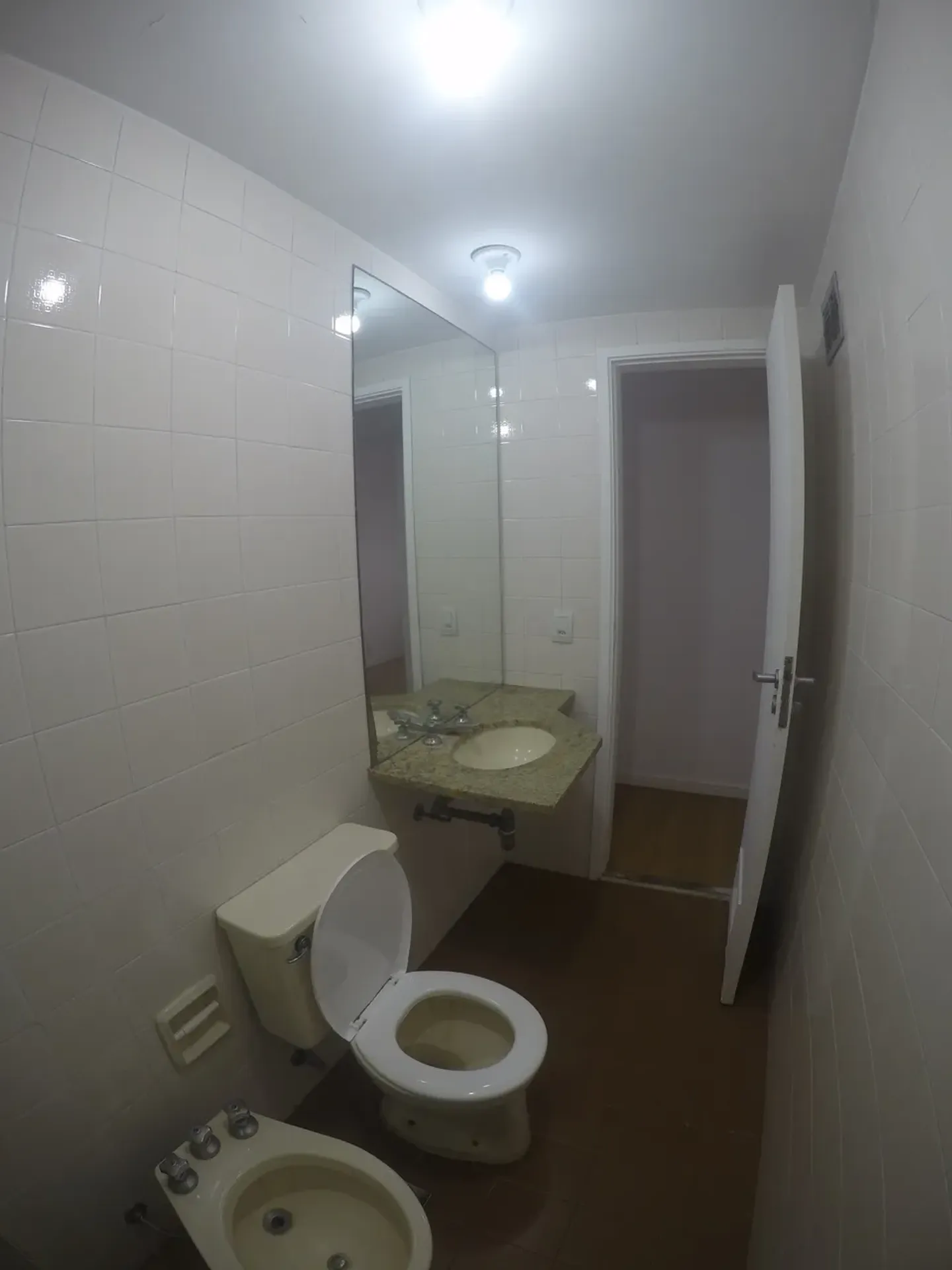Apartamento com 2 quartos e varanda, mobiliado sem mobília — photo 12