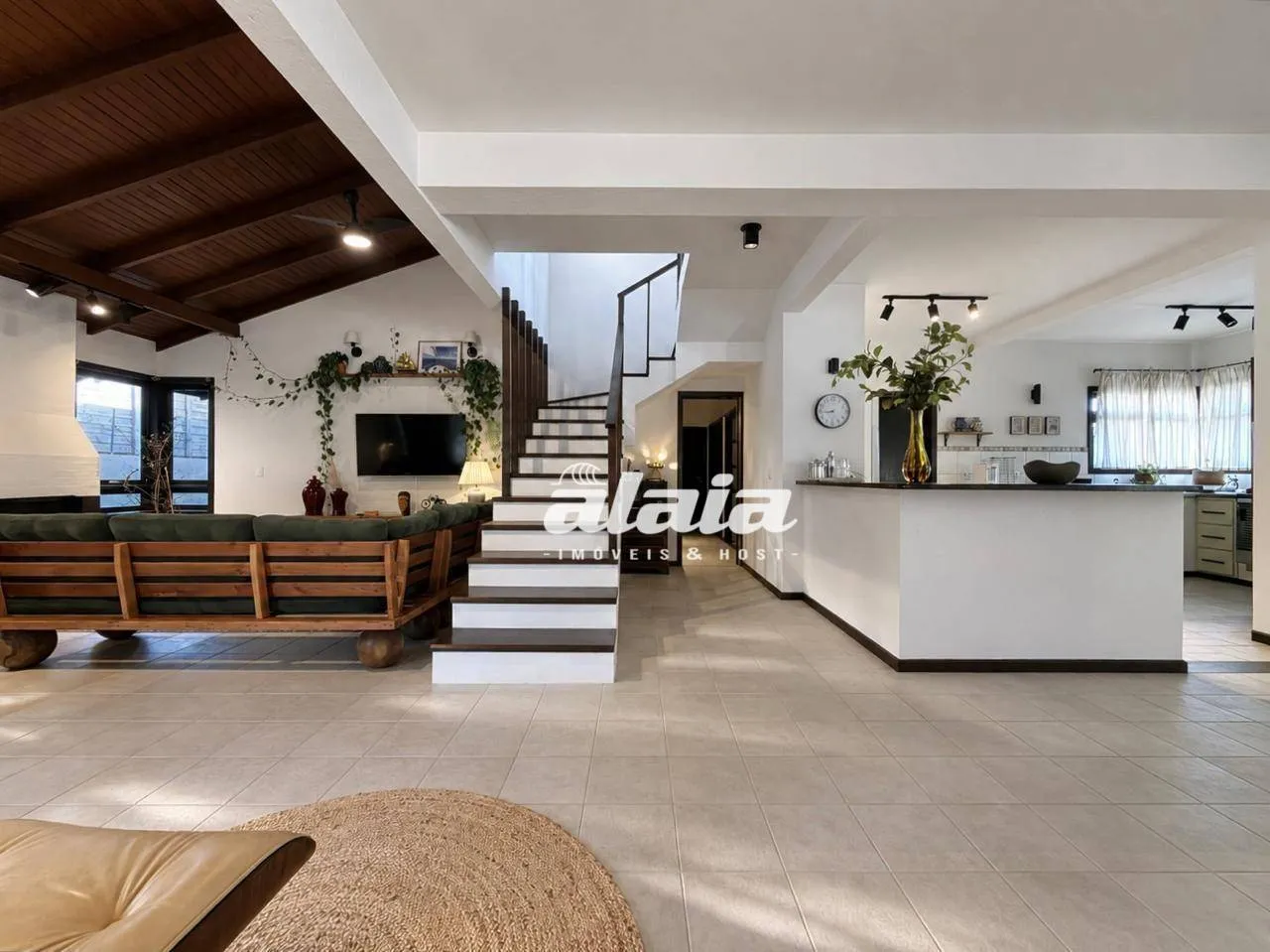 Casa em condomínio com 3 dormitórios e 680 m² — photo 8