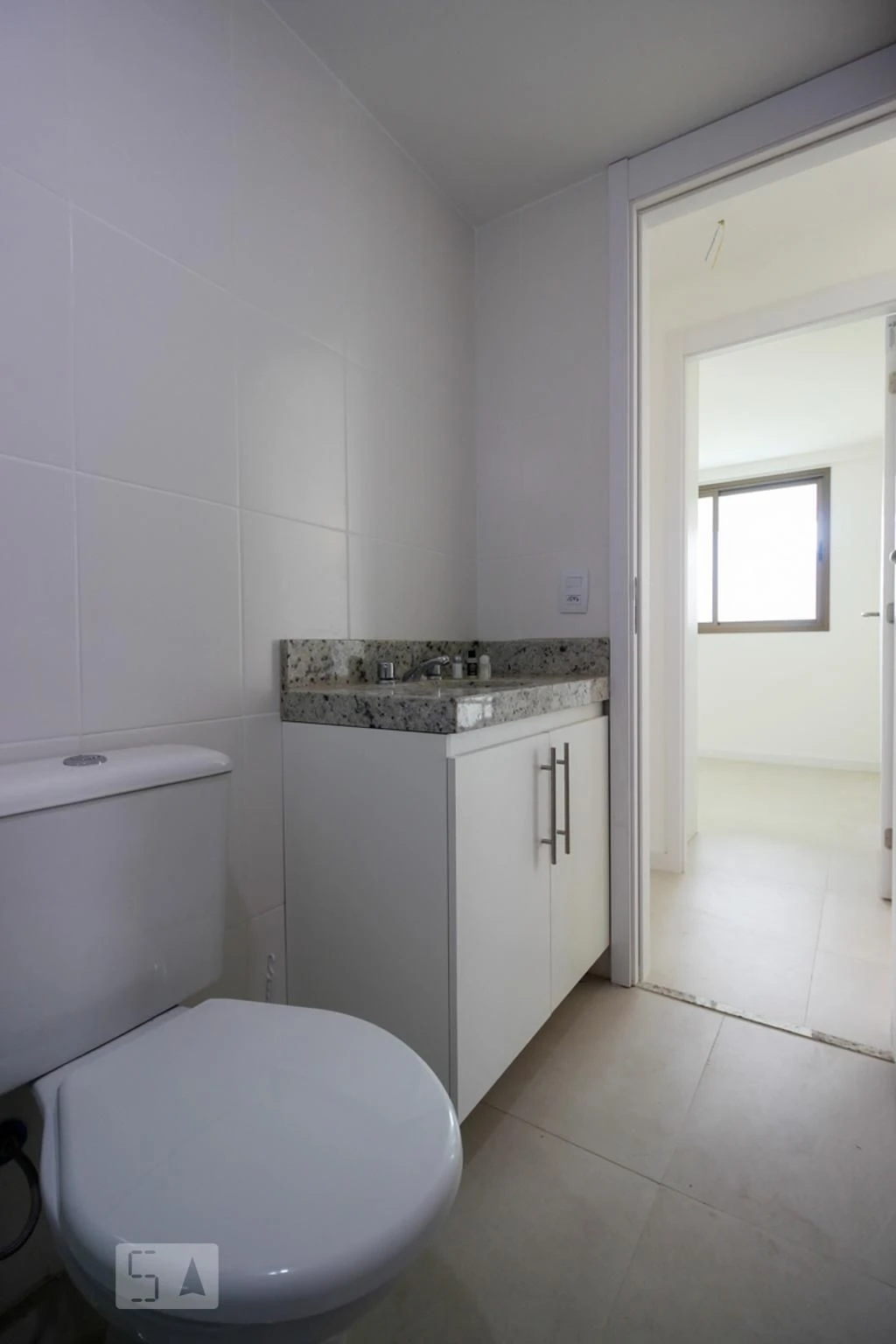 2-bedroom apartment with a mountain view — photo 40