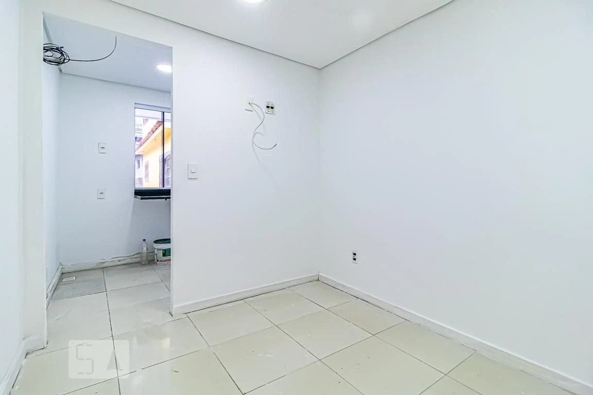 Kitnet con balcón, 1 dormitorio y 1 baño — photo 9