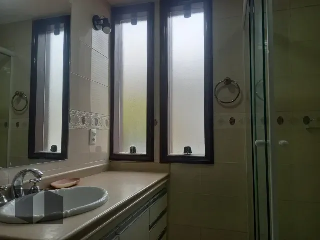House with 2 bedrooms, 3 bathrooms and 3 parking spots — photo 21