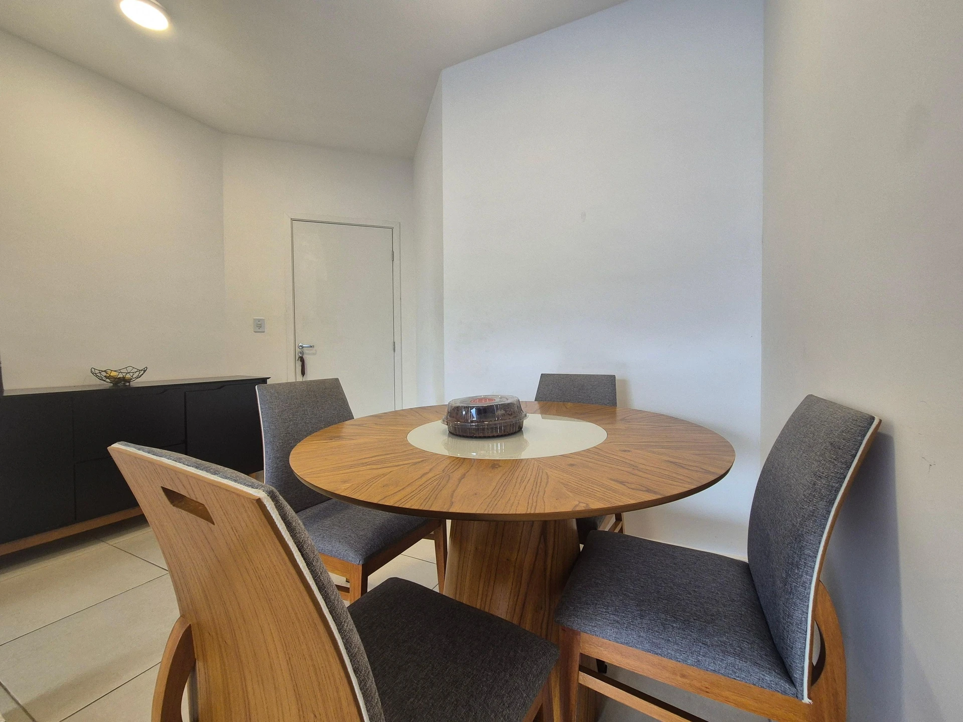 Apartamento mobiliado com 2 quartos e cozinha a gás — photo 25