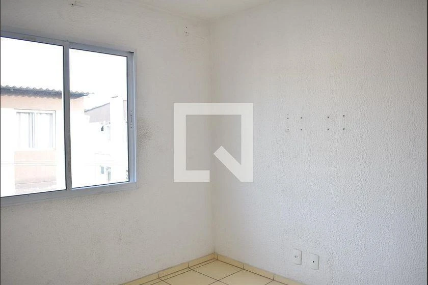 2-bedroom apartment in a building with a pool — photo 40
