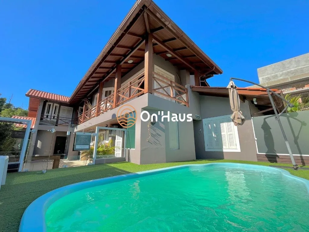 Furnished house with 4 bedrooms and 840 m² — photo 8