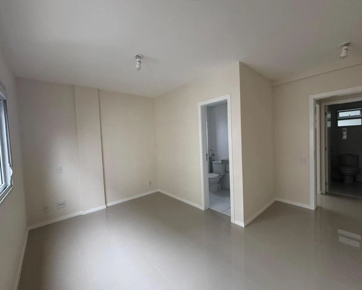 Apartment, 96 m², with a grill on the balcony — photo 19