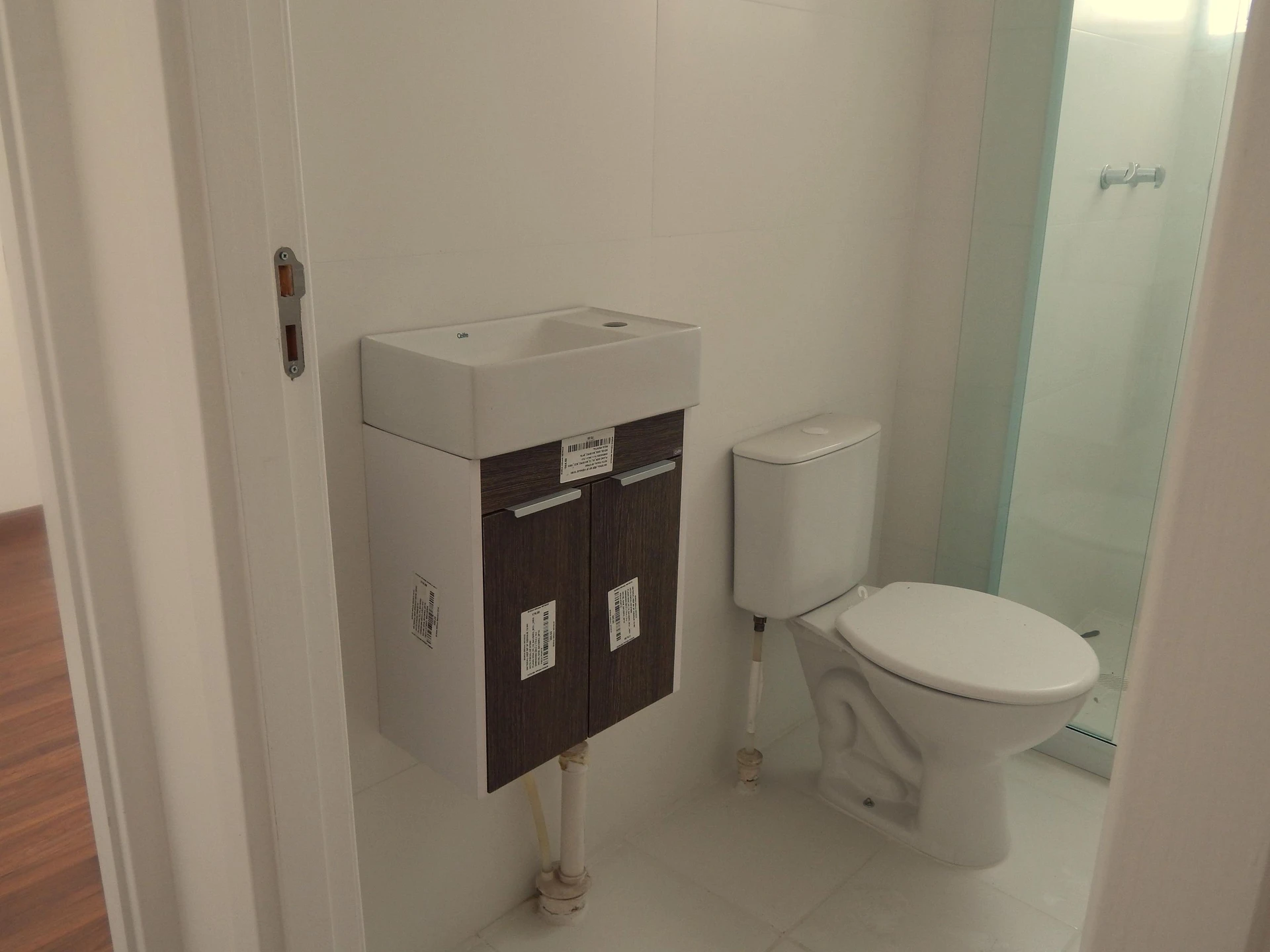 Wood or laminate floors in a 2-bedroom apartment, 41 m² — photo 12