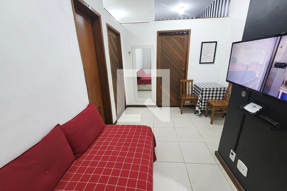 Apartamento mobiliado com 2 quartos e sem vaga — photo 2