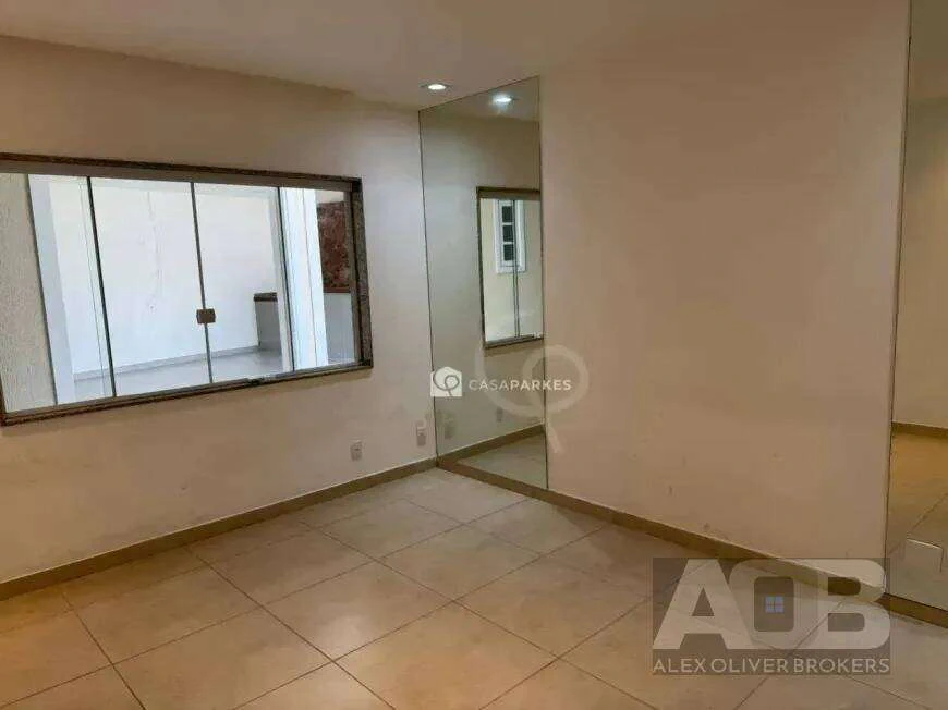 Casa de 3 quartos com 470 m² e fogão a gás — photo 19
