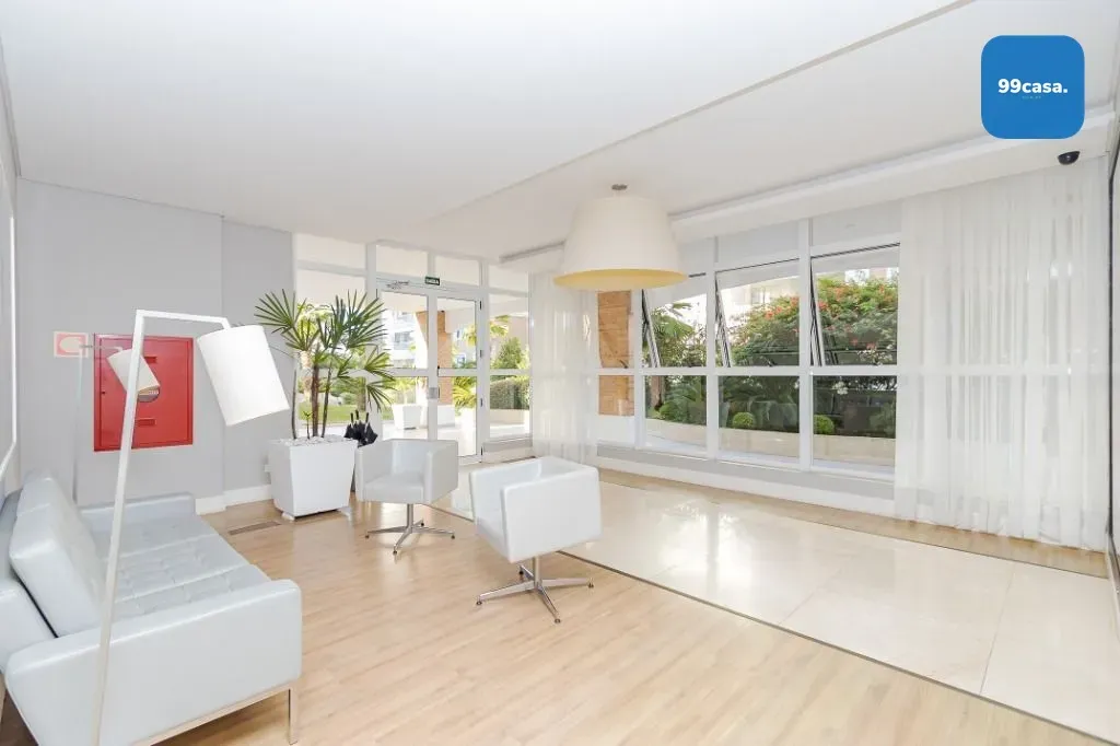 3-bedroom apartment with a home office — photo 16
