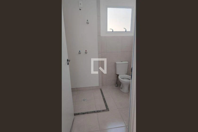 Apartamento para locação com 2 quartos e 65 m² — photo 4