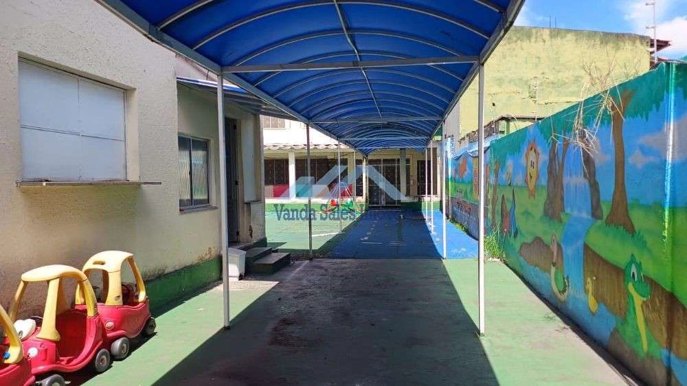 Casa de 4 quartos com 540 m² e varanda — photo 16