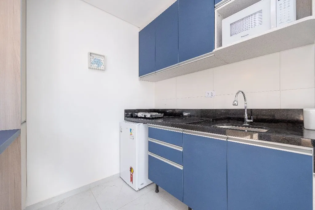 Furnished studio, 24 m², with a home office — photo 2