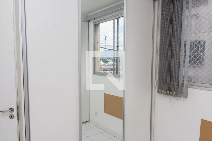 2-bedroom apartment in a building with a pool — photo 44