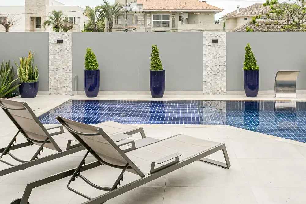 Furnished house with 7 bedrooms and 700 m² — photo 34