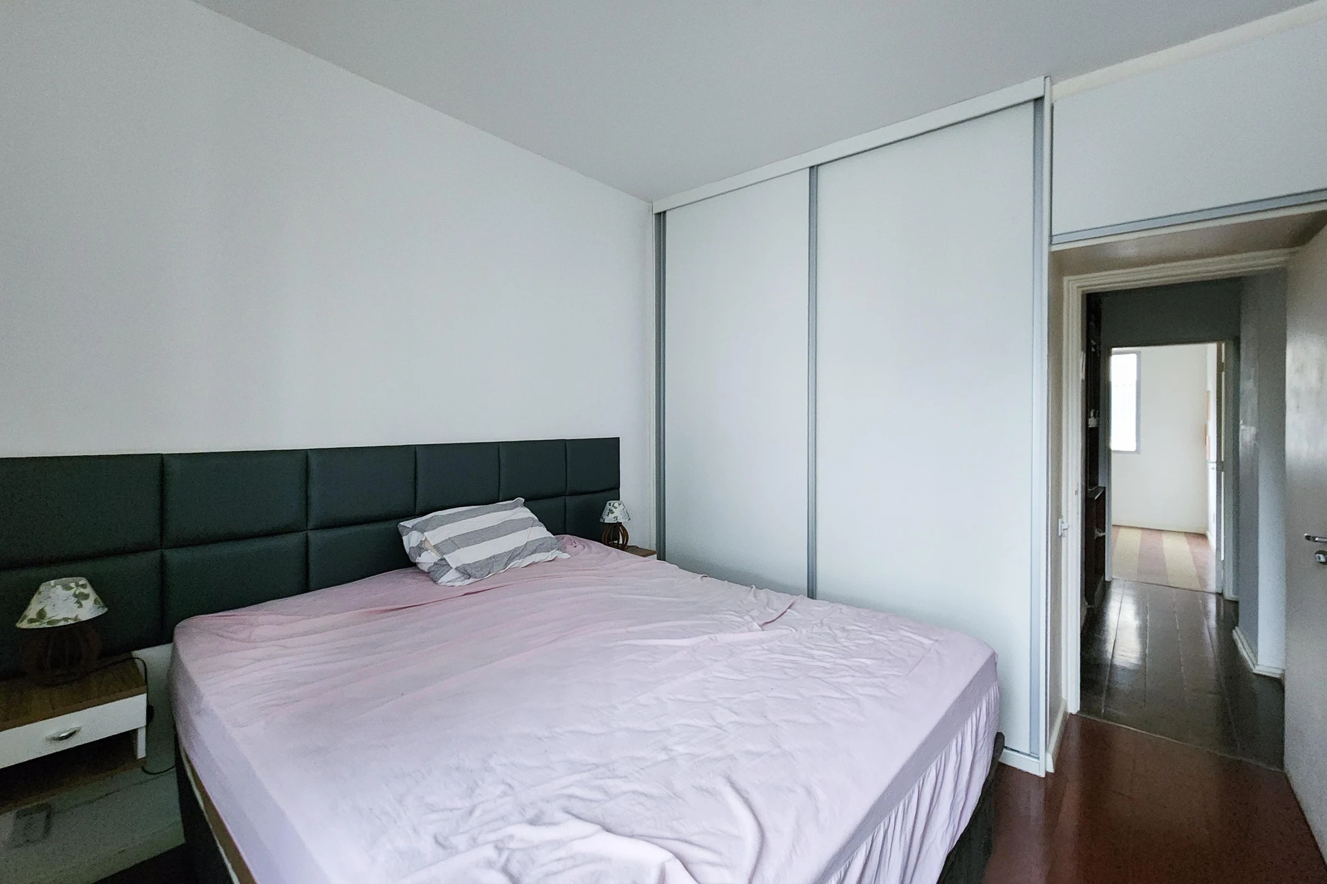 Apartamento com área de lavanderia e 1 vaga de garagem — photo 4