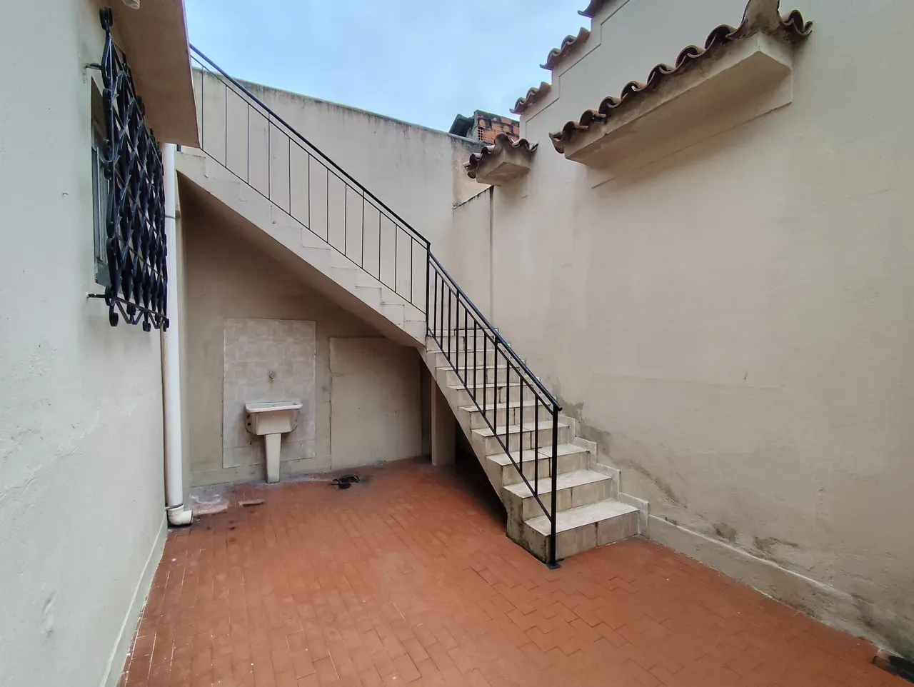 House with 3 bedrooms and 3 bathrooms, 1 parking spot — photo 6
