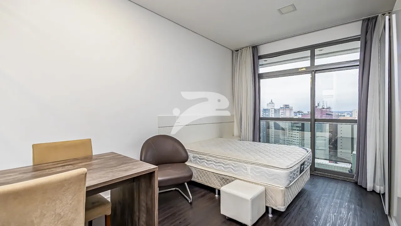 Apartamento amueblado de 1 dormitorio con balcón — photo 3