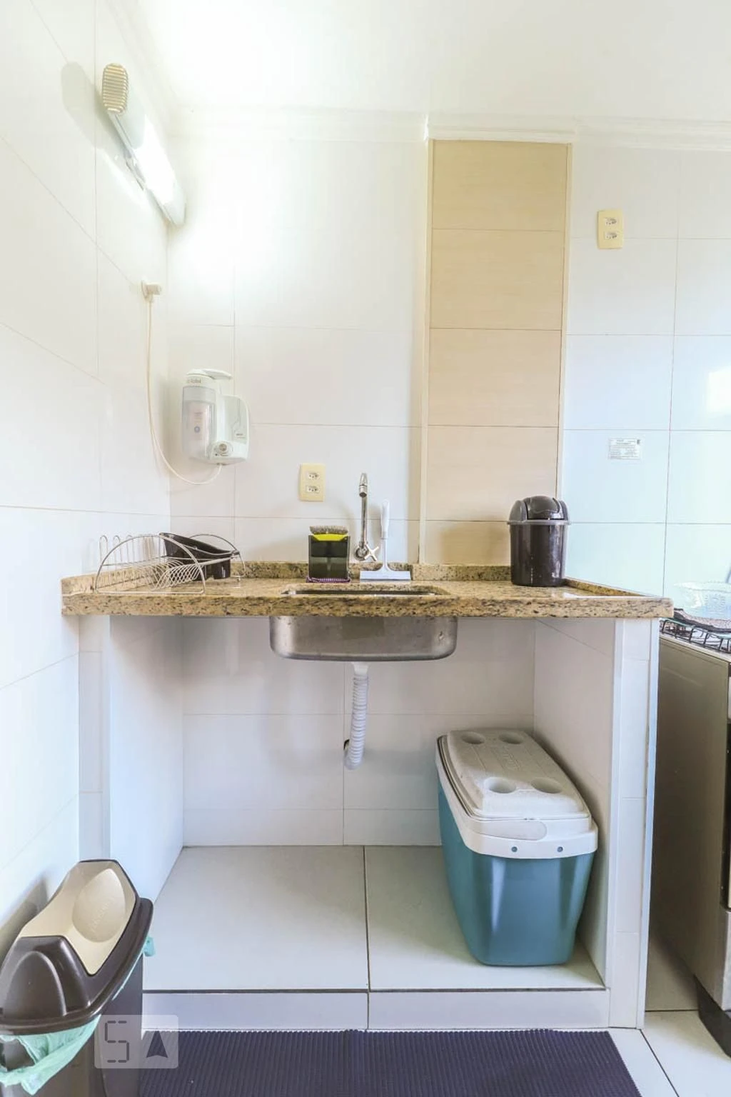 2-bedroom apartment in a building with a gym — photo 44
