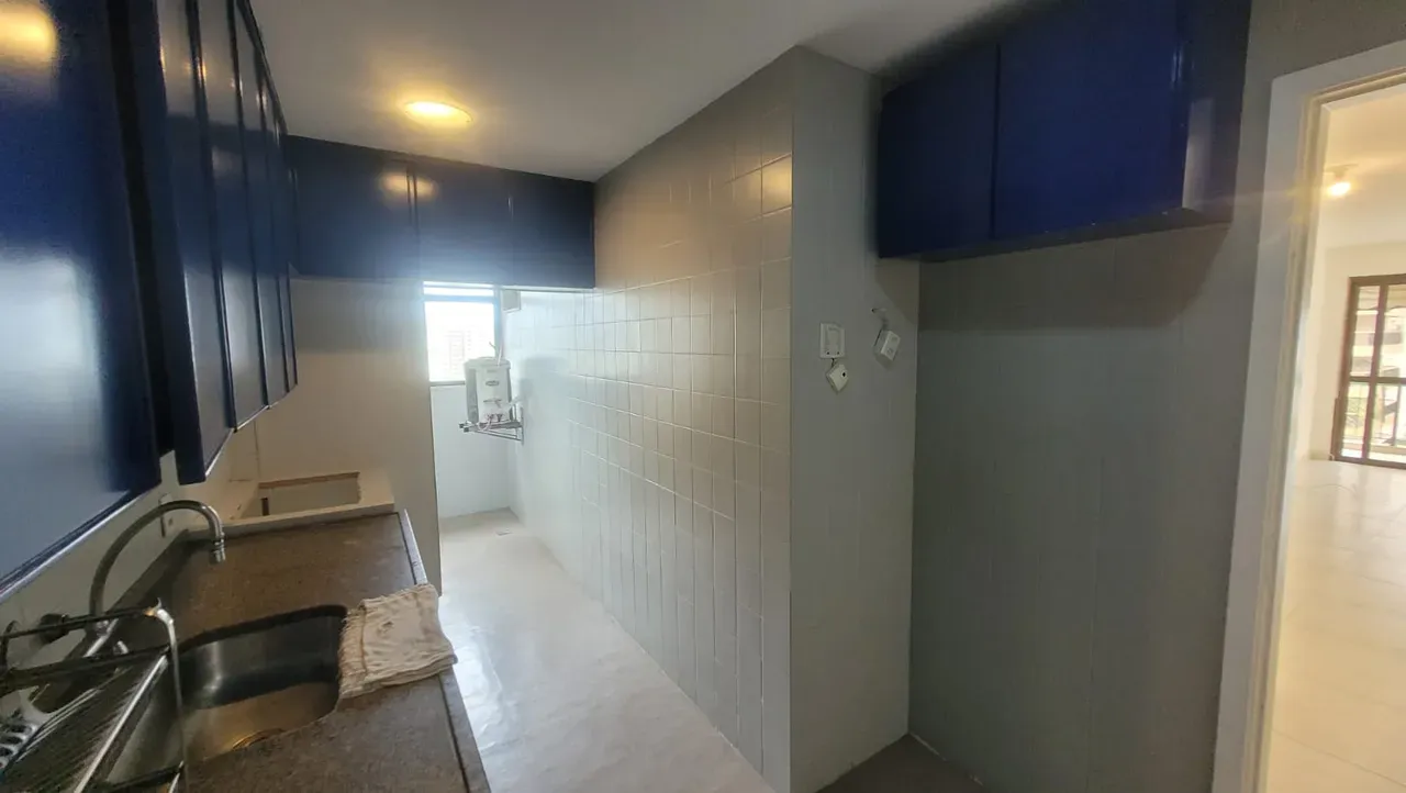 Park view in a 2-bedroom apartment, 105 m² — photo 31