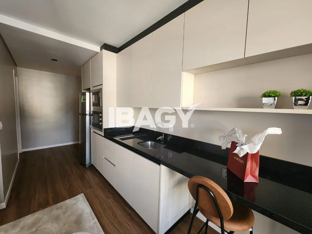 Furnished 40 m² studio with open-plan kitchen — photo 2