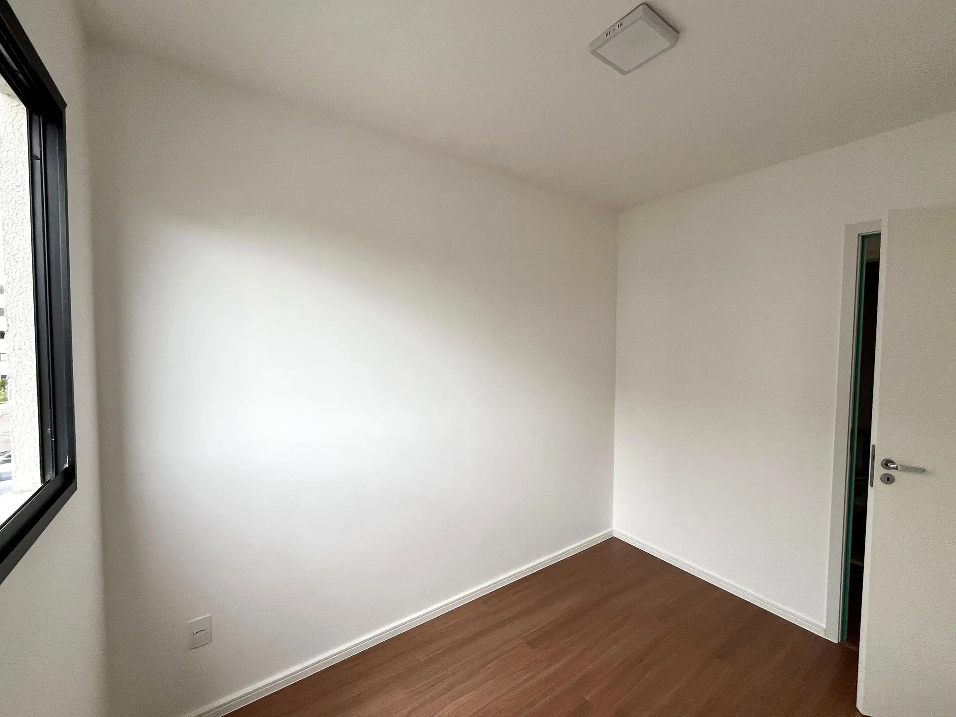 Wood or laminate floors in a 2-bedroom apartment, 45 m² — photo 20
