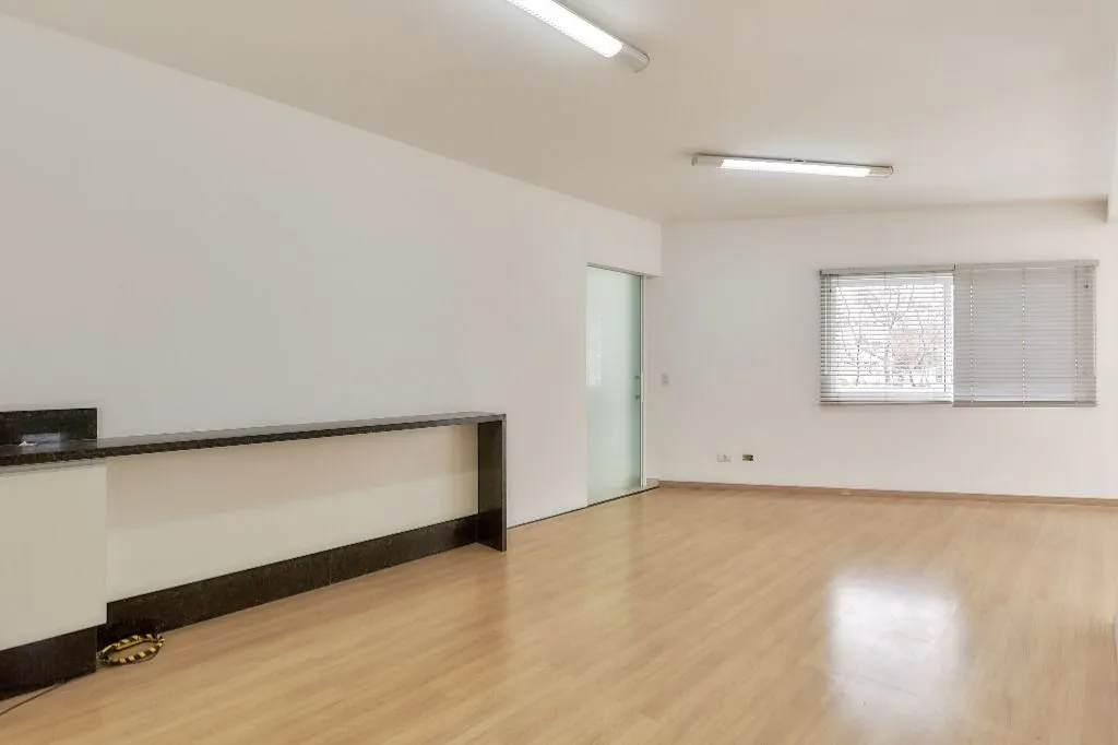 3-bedroom apartment with balcony and 120 m² — photo 16